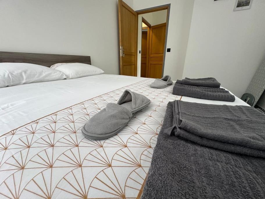 L'Etoile De Seine 77 Appartement 5 Dammarie-les-Lys Luaran gambar