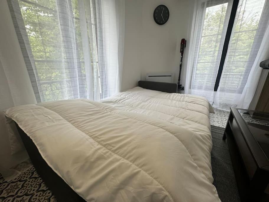 L'Etoile De Seine 77 Appartement 5 Dammarie-les-Lys Luaran gambar